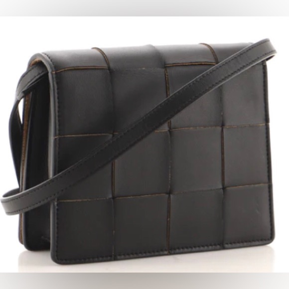 Bottega Veneta Mini Black Cassette Crossbody Bag - NWOT - Picture 1 of 15